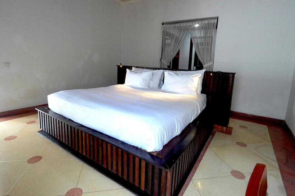 2Bedroom Villa Close to Red Carpet Seminyak Villa in North Kuta