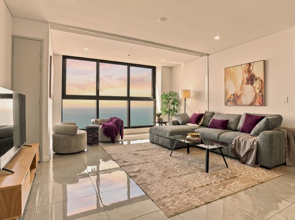 Natural landscape, TV and multimedia, Living room, Seating area, Evening entertainment, Sea view, air conditioner