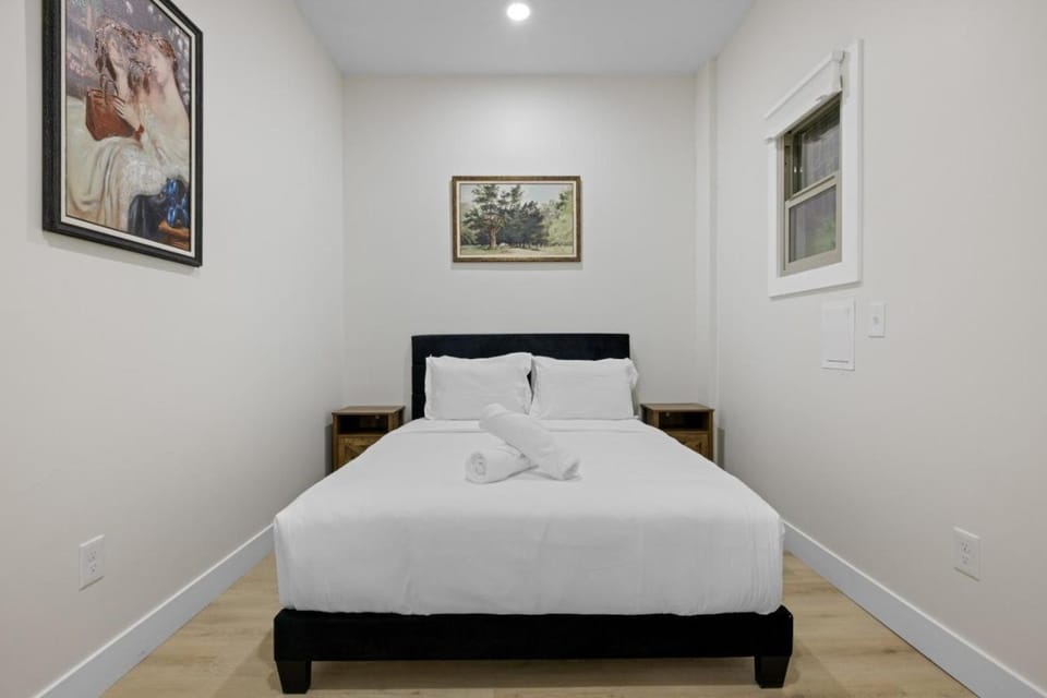 Rooftop Retreat, Walk To Casinos, Dining and Shuttle House in Central City