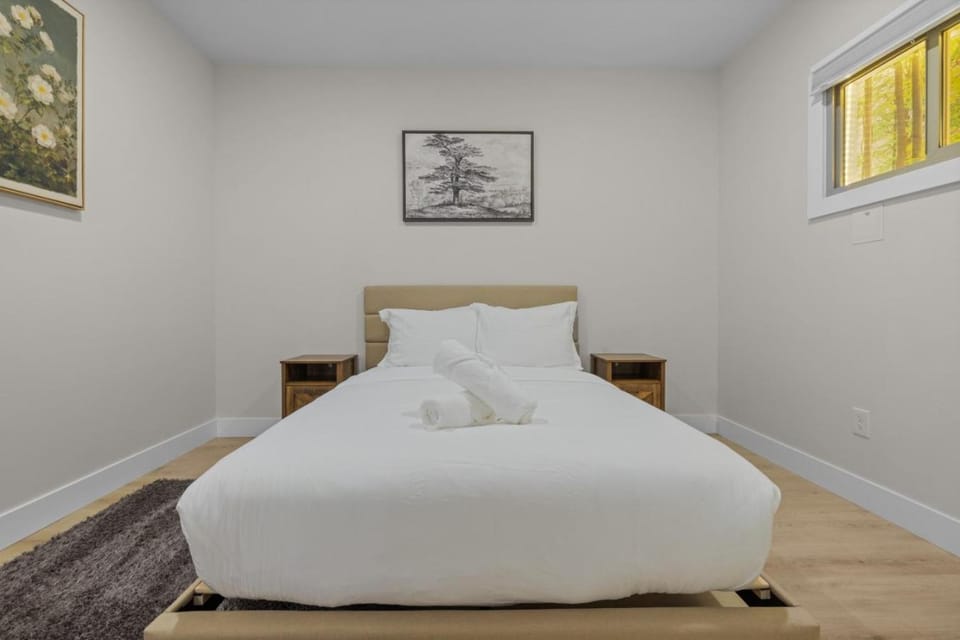 Central City Gem, Rooftop Deck and Pet Friendly House in Central City