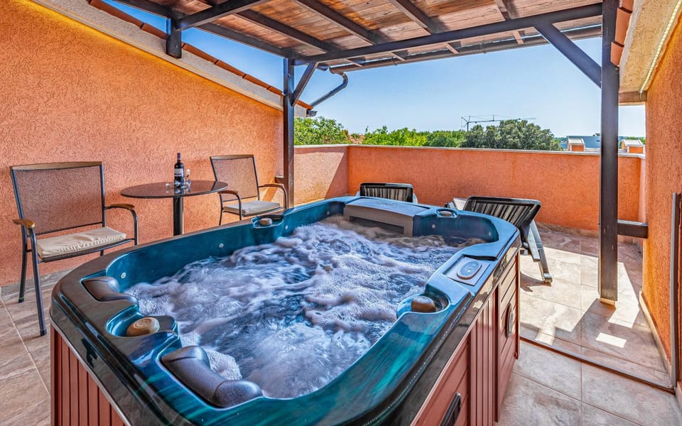 Hot Tub