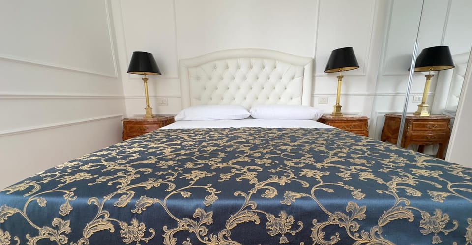 Bed And Breakfast King Plaza Bed and Breakfast in Rome