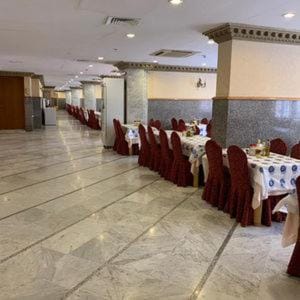 Restaurant/places to eat, Seating area