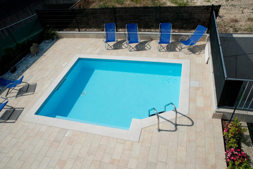 On site, Swimming pool