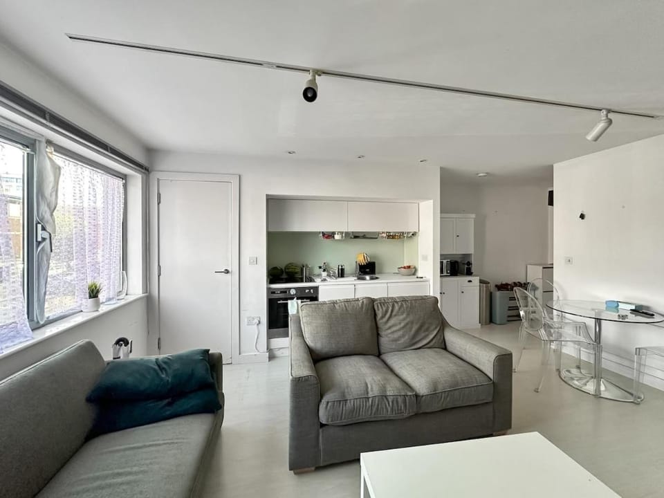 Stylish Studio by Leeds Station - Sleeps 4 Apartment in Leeds