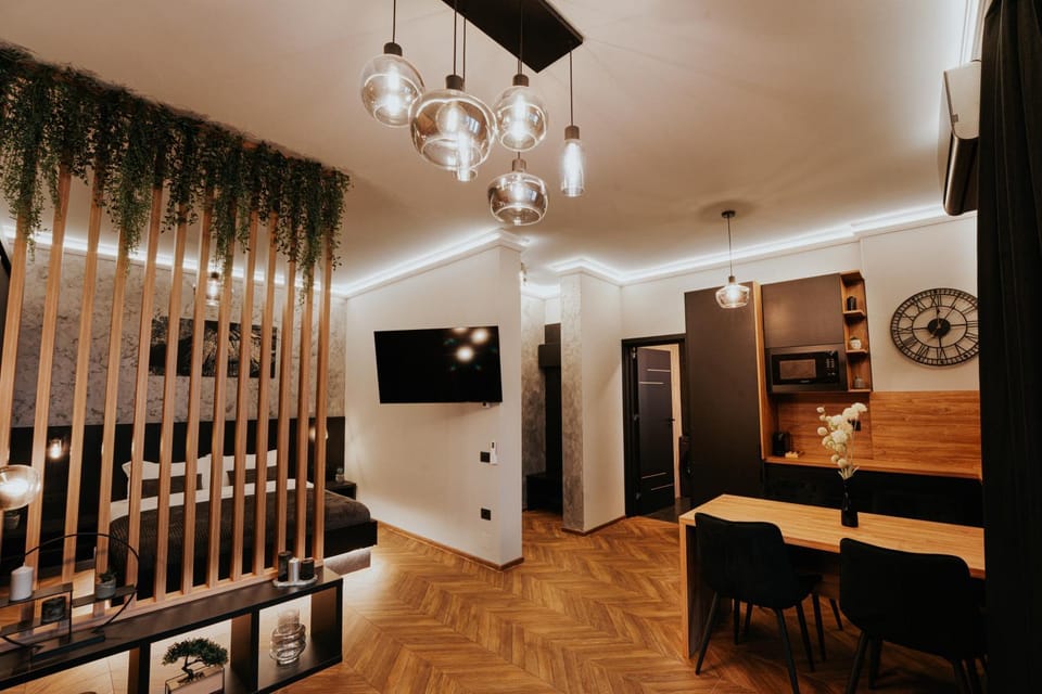 TV and multimedia, Seating area, Evening entertainment
