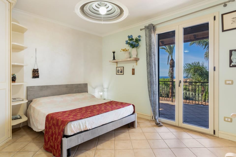 Sunset House House in Sicily