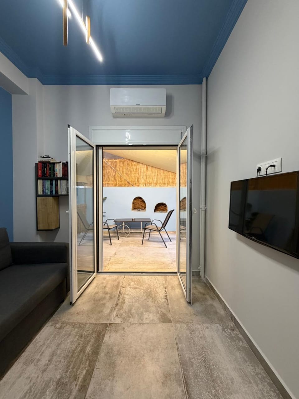 Seating area