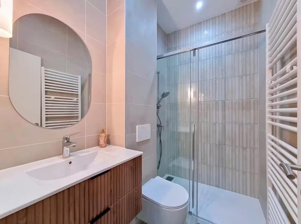 Family apartment with 2 bedrooms Apartment in Brussels