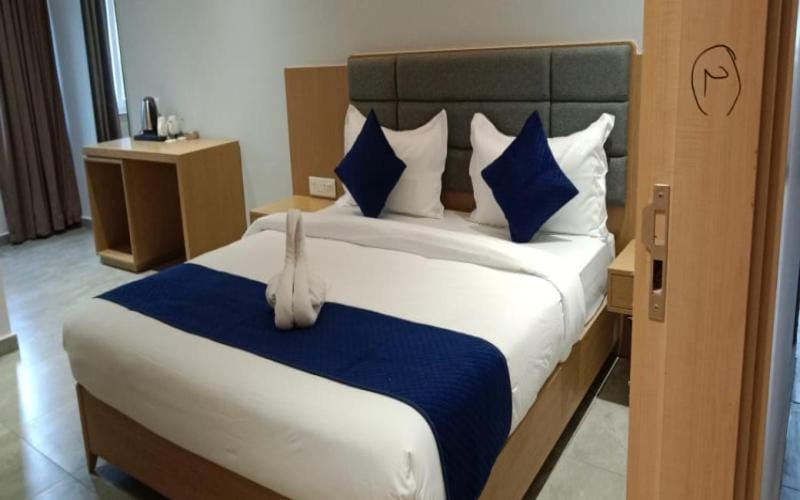 The Divan Skyline Hotel in Bhubaneswar