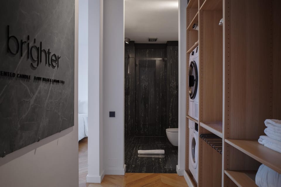 Shower, Bathroom, towels