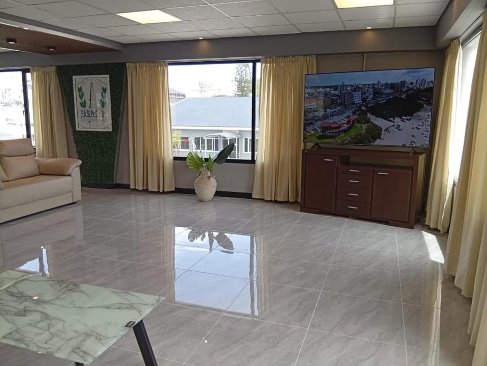 Property building, Communal lounge/ TV room, TV and multimedia, Living room
