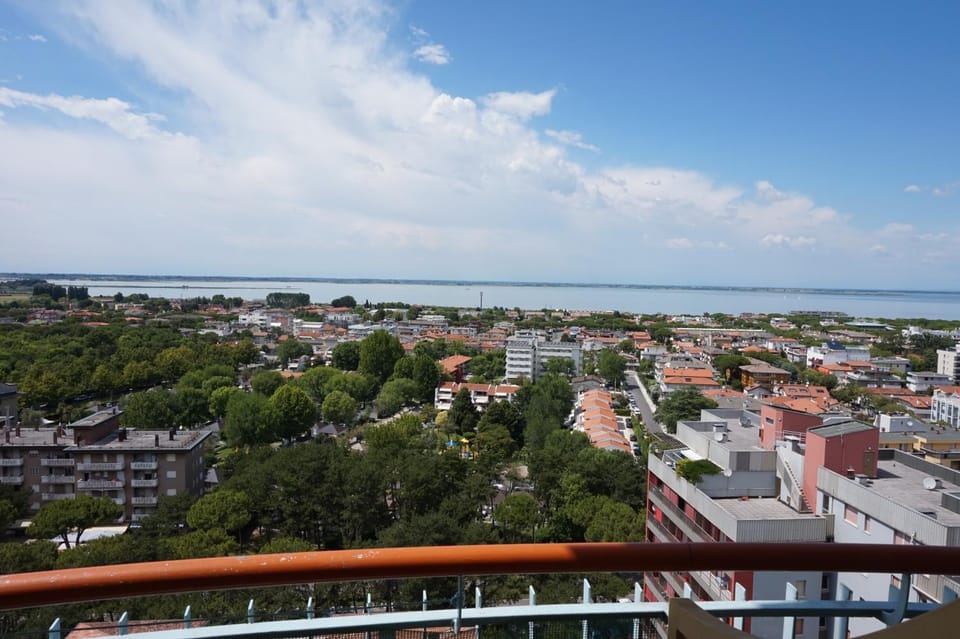Balcony/Terrace, City view, Sea view