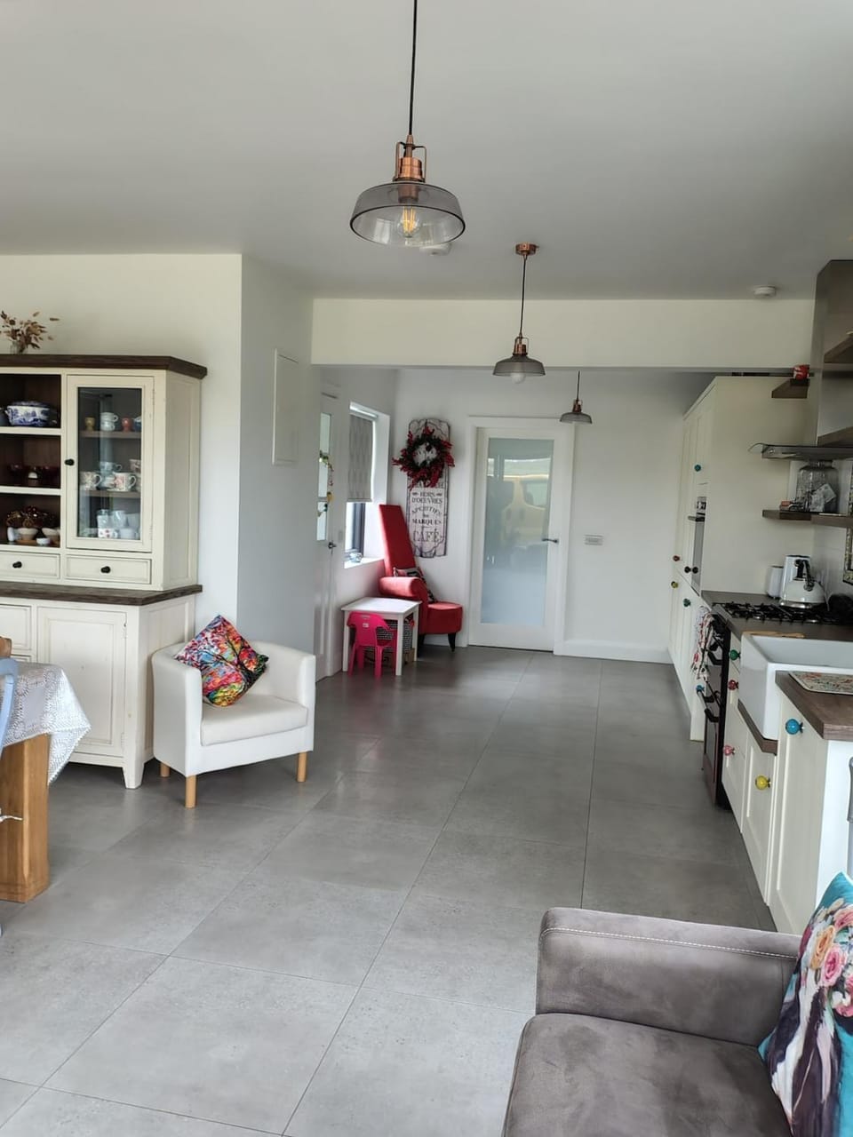 Bright & Spacious Seaside Bungalow, Spanish Point House in County Clare