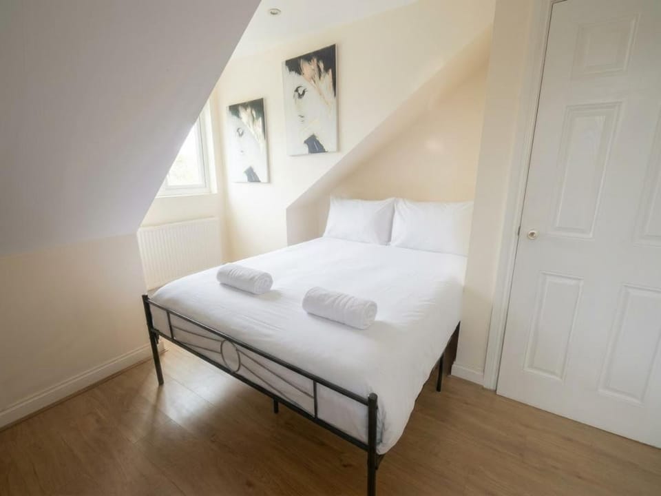 St Peters Nest -Stylish 1-Bed Flat Apartment in Croydon