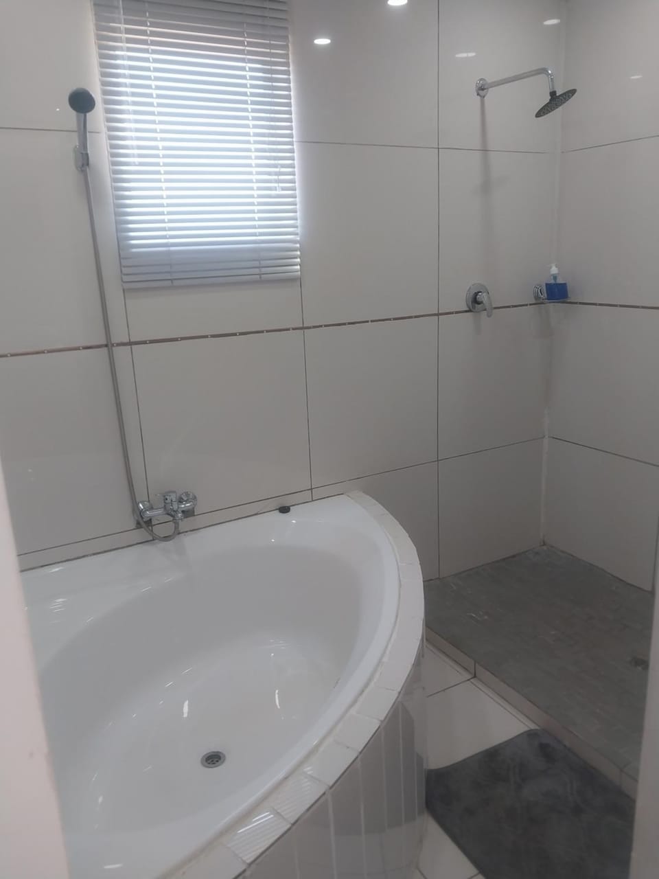 Dula Le Rona Guesthouse Bed and Breakfast in Eastern Cape