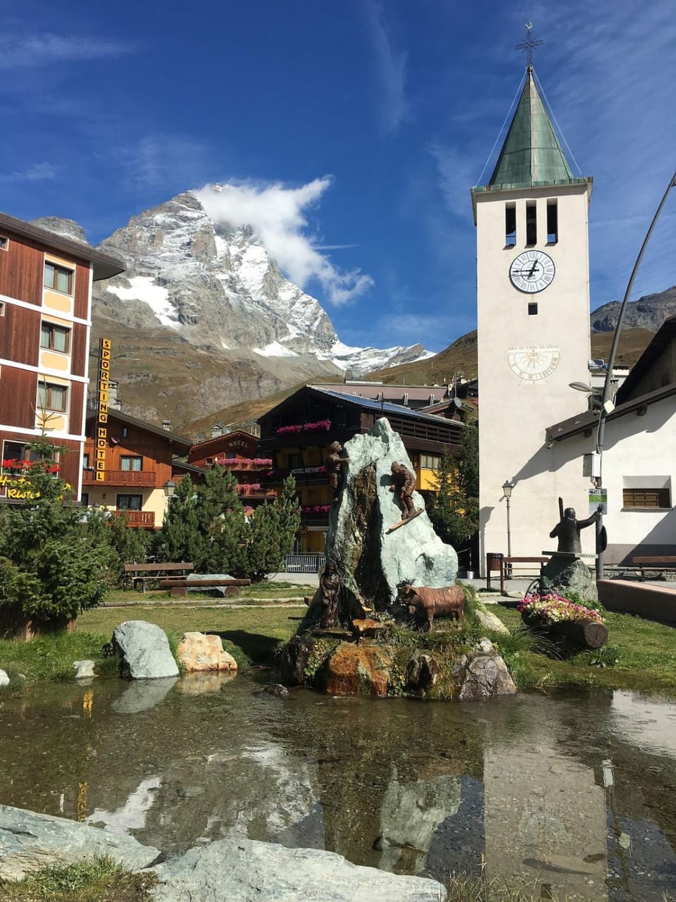 Central penthouse with unique view on Matterhorn Apartment in Breuil-Cervinia