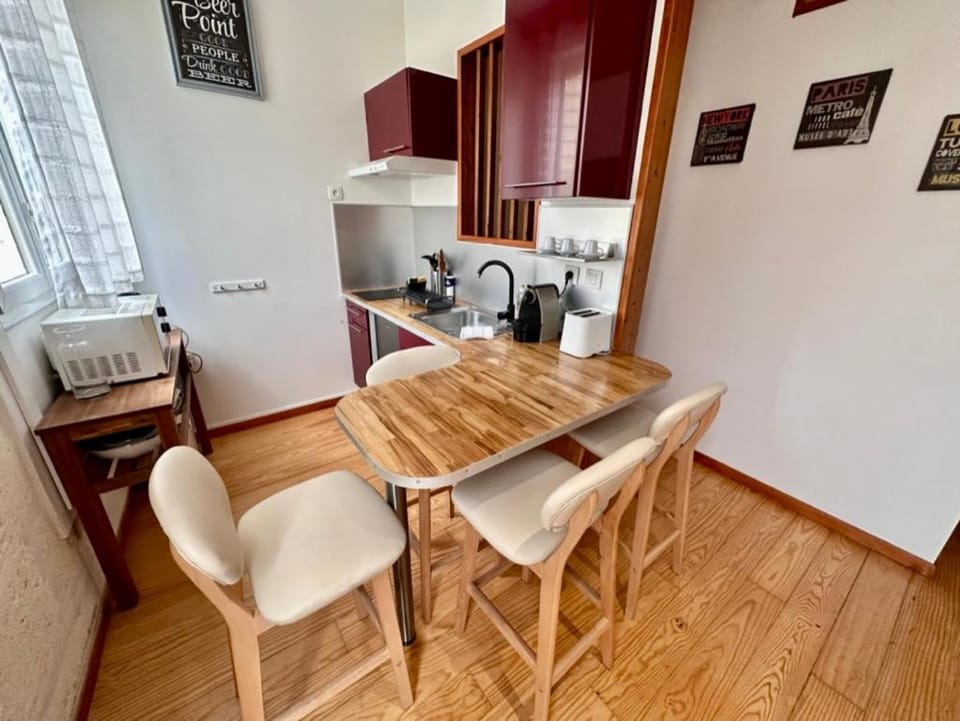 Le Woody, Centre-ville, Parking gratuit Apartment in Bordeaux
