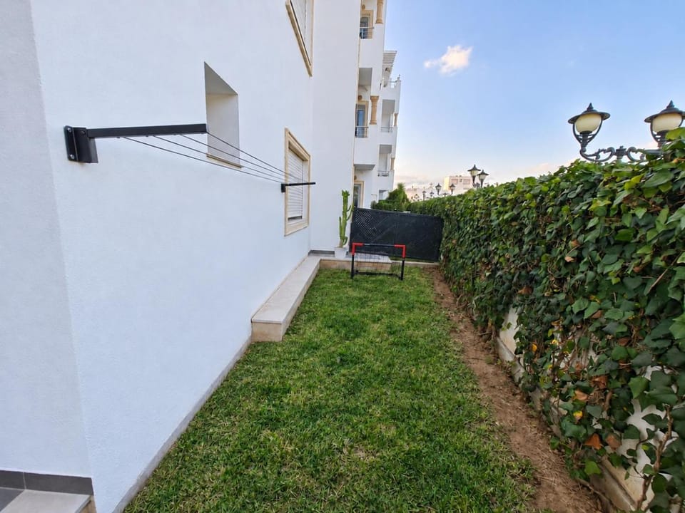 La Perla Azure 3BR Pool 12Min Walk to the Beach Apartment in Tunisia