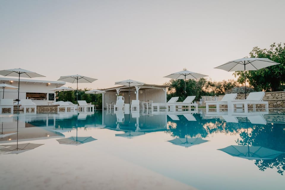 Pool view, Swimming pool, Swimming pool, sunbed