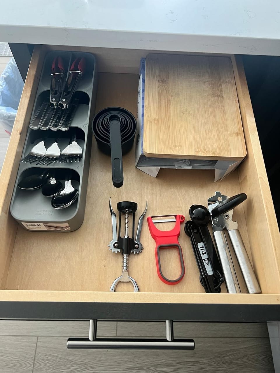 Kitchen or kitchenette, kitchen