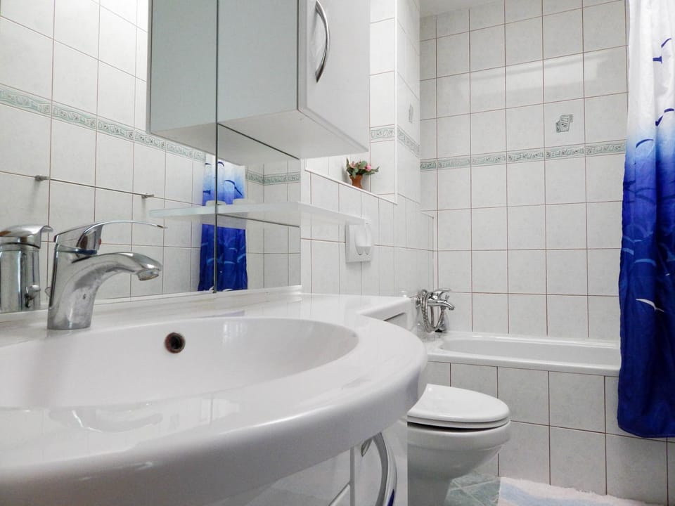 Guest House Frane Bed and Breakfast in Zadar County