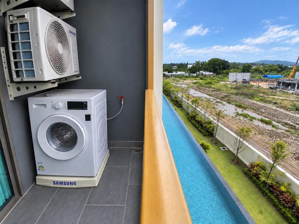 Balcony/Terrace, washing machine