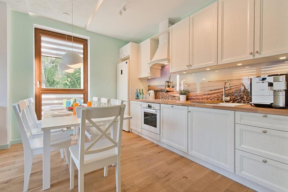 Property building, Kitchen or kitchenette