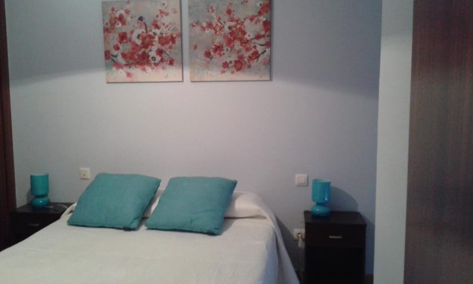 Bed, Decorative detail