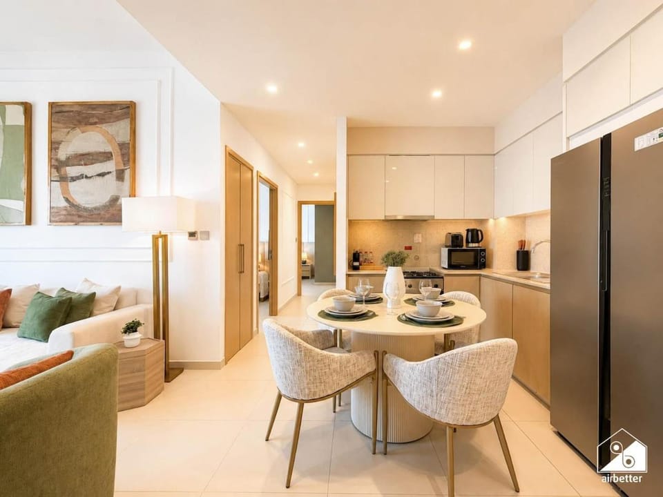 Designer 2 Bedroom Balcony Burj Royale City View Apartment in Dubai