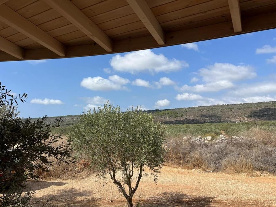 יורט אבשלום - ערגה ונועה בכליל Luxury tent in North District