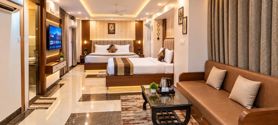 Bed, Living room, Photo of the whole room, Bedroom, air conditioner
