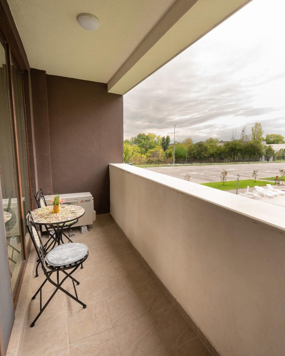Day, View (from property/room), Balcony/Terrace, Seating area