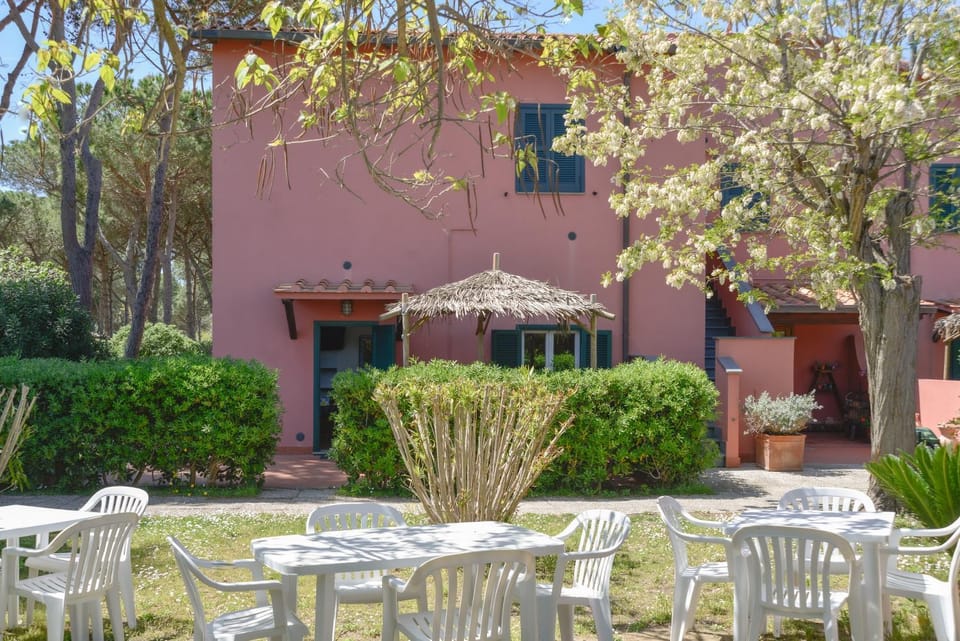 Property building, Garden