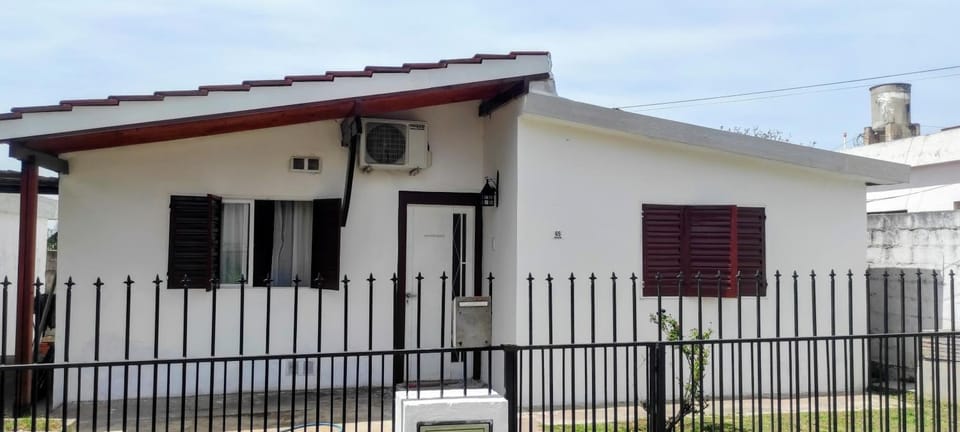 Centro y Lago Apartment in Embalse