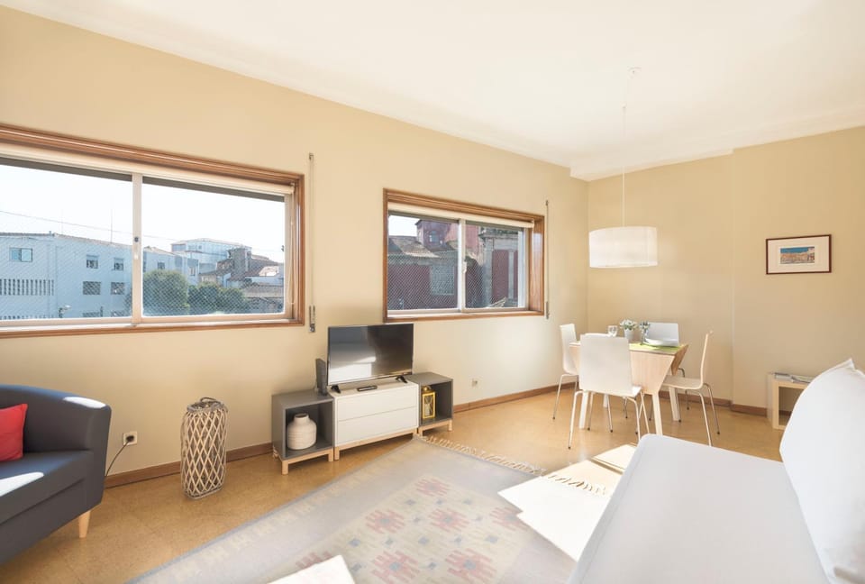 BmyGuest - Santa Catarina Light Apartment Apartment in Porto