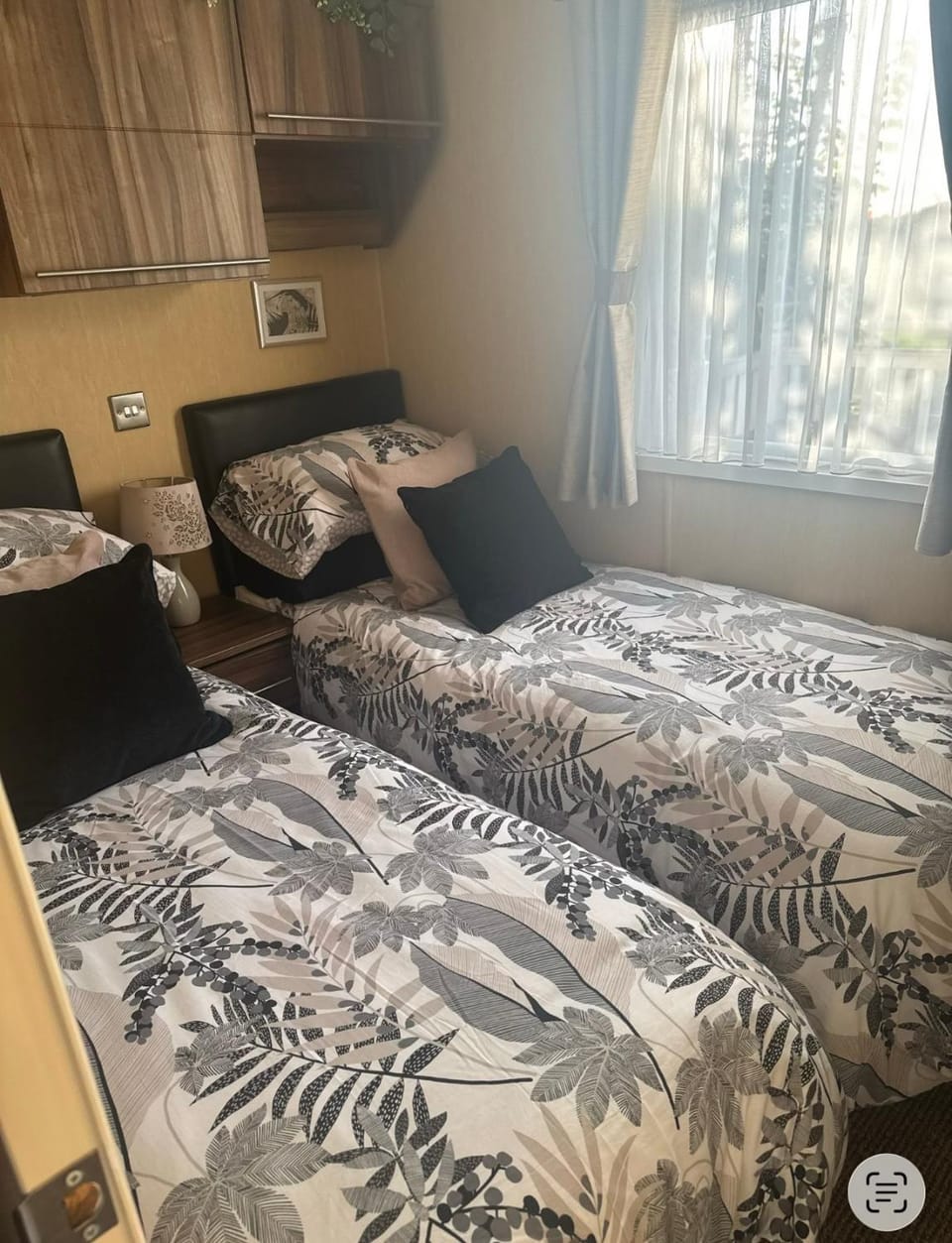 Wards Place, 174 Seabreeze Holiday Park, Hemsby Campground/ 
RV Resort in Hemsby