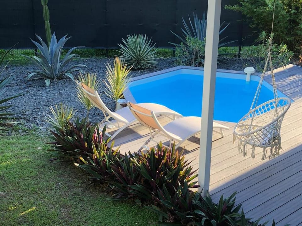 Day, Garden, Garden, Balcony/Terrace, Garden view, Pool view, Swimming pool, sunbed