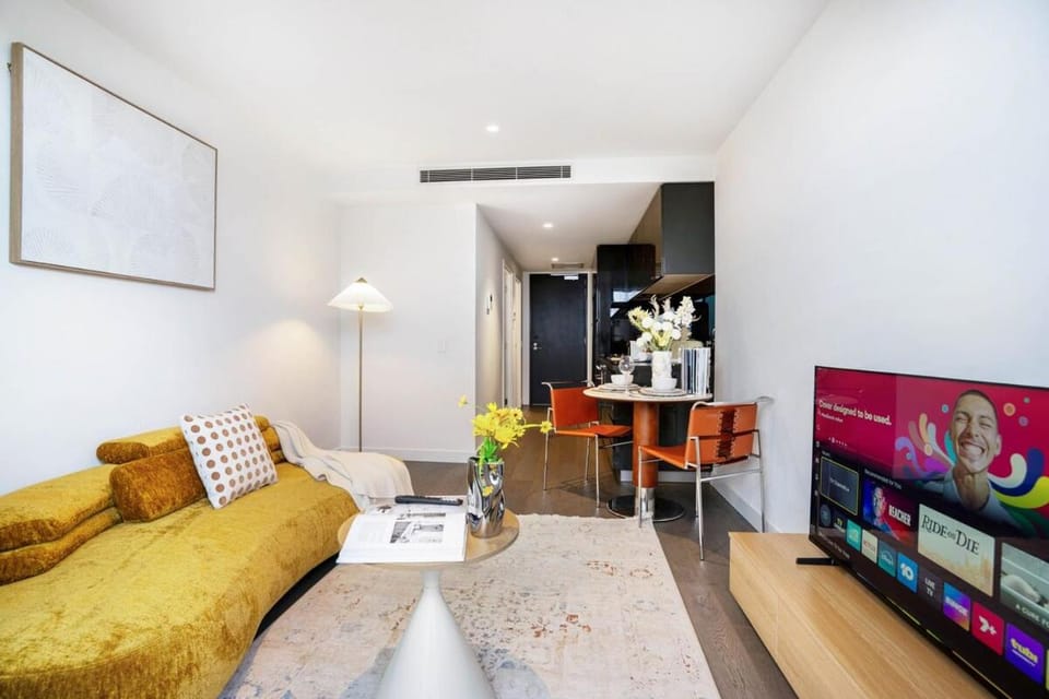 Cozy 1BR Southbank Escape#2丨Woolworths丨Pool丨Gym#Mar14 Apartment in Southbank