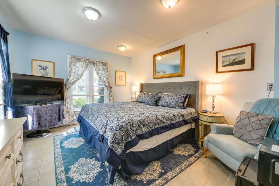 Near Lakes & Trails! Cozy Finger Lakes B&B Suite Apartment in Cayuga Lake