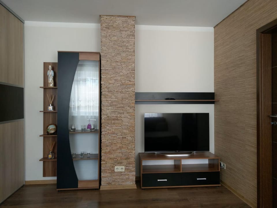 Communal lounge/ TV room, TV and multimedia