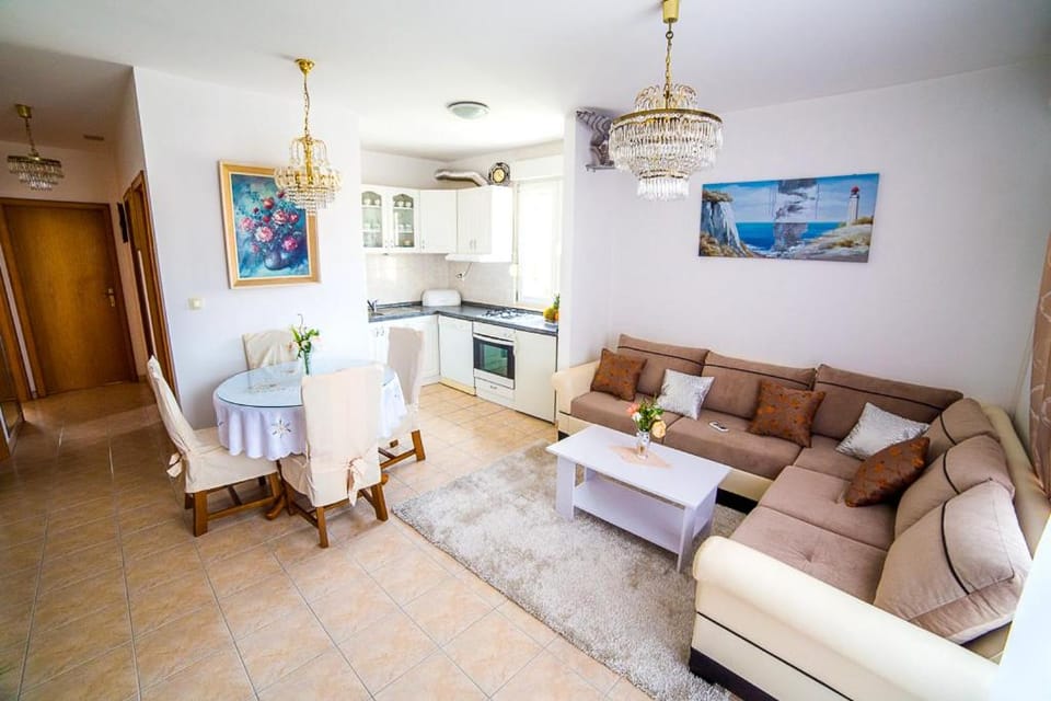Split Apartments Shell Apartment in Split