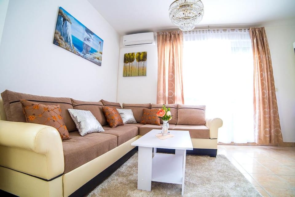 Split Apartments Shell Apartment in Split