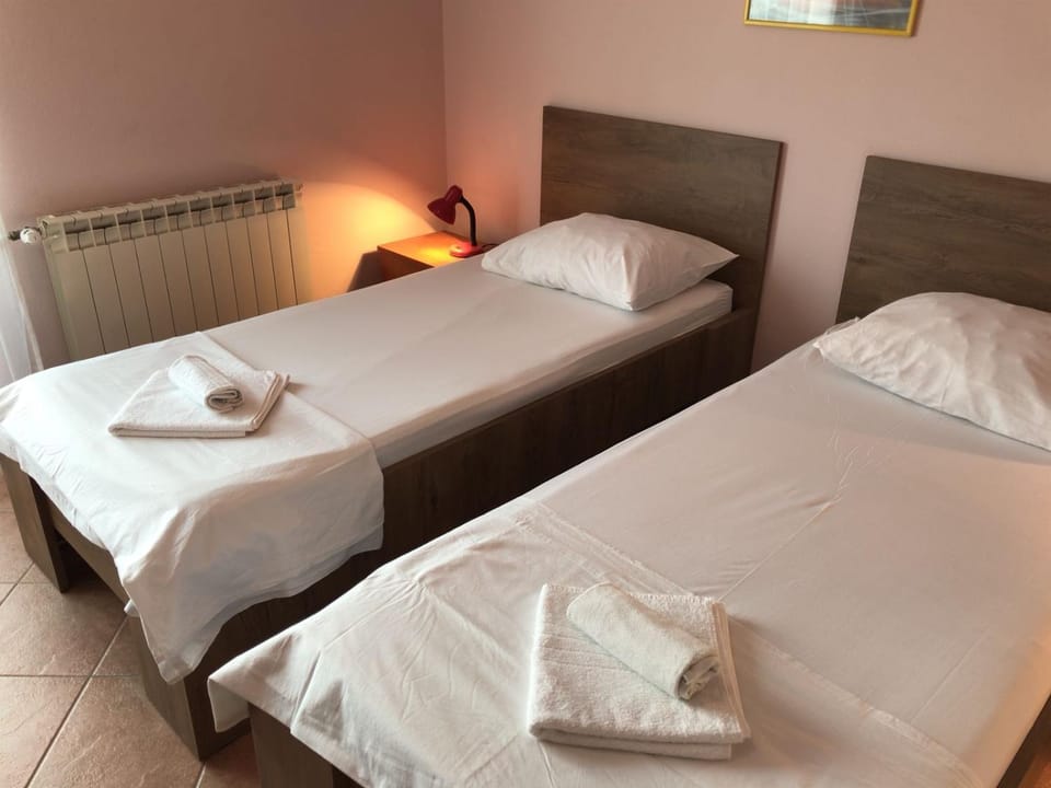 Guest House Ivo Bed and Breakfast in Šibenik-Knin County, Croatia