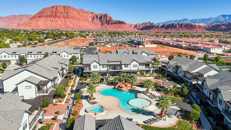 Snow Canyon Oasis #66 townhouse House in Santa Clara