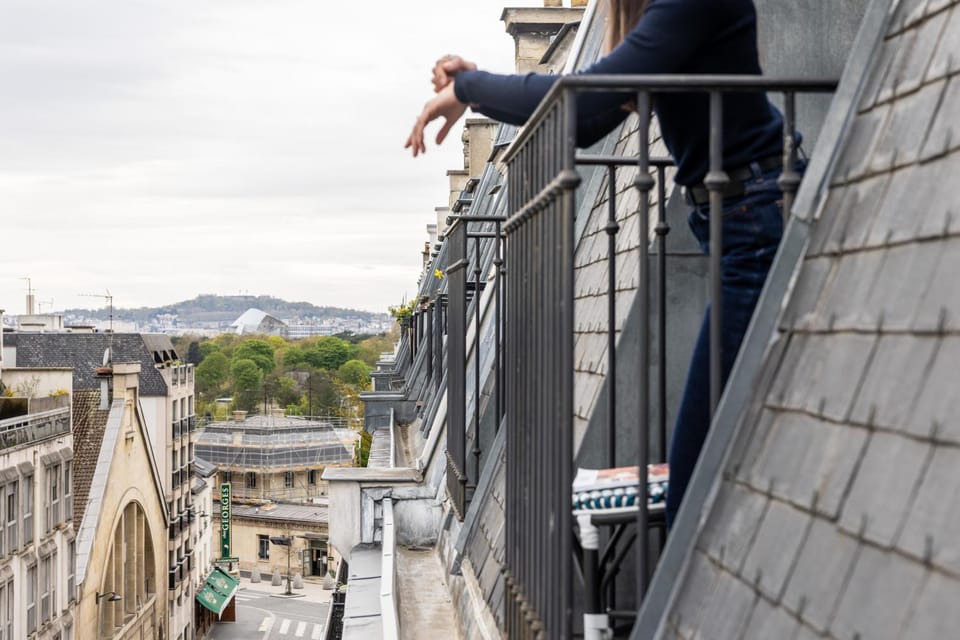 View (from property/room), Balcony/Terrace, City view, Street view