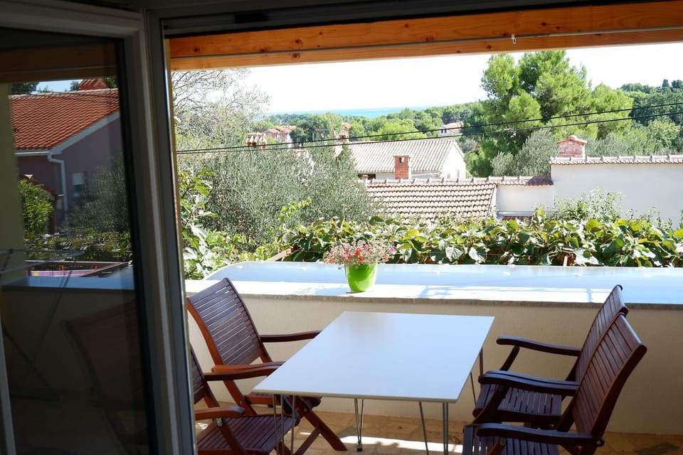 Balcony/Terrace, Photo of the whole room