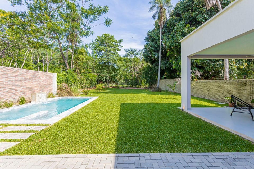 Patio, Swimming pool