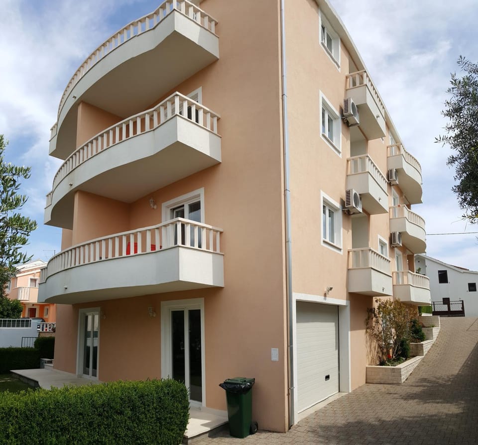 Villa Vrbat Apartment in Šibenik-Knin County, Croatia