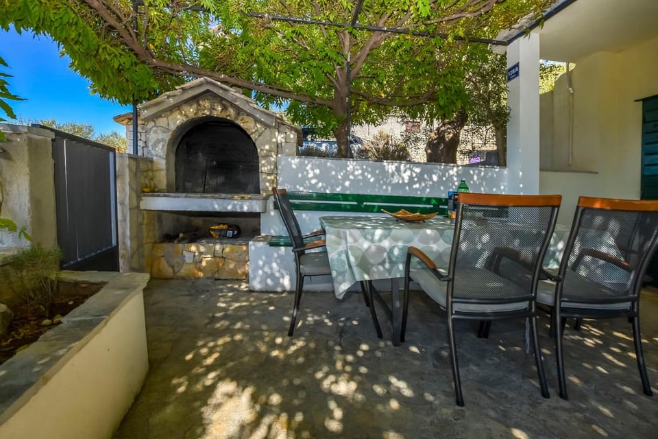 Patio, BBQ facilities, Balcony/Terrace, Seating area
